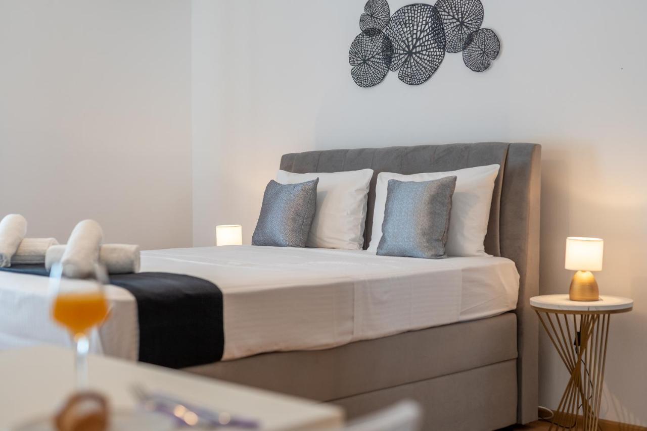 Apartments Bozan Trogir Exterior photo