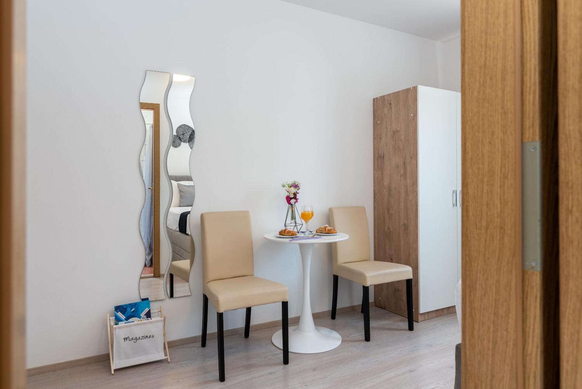 Apartments Bozan Trogir Room photo